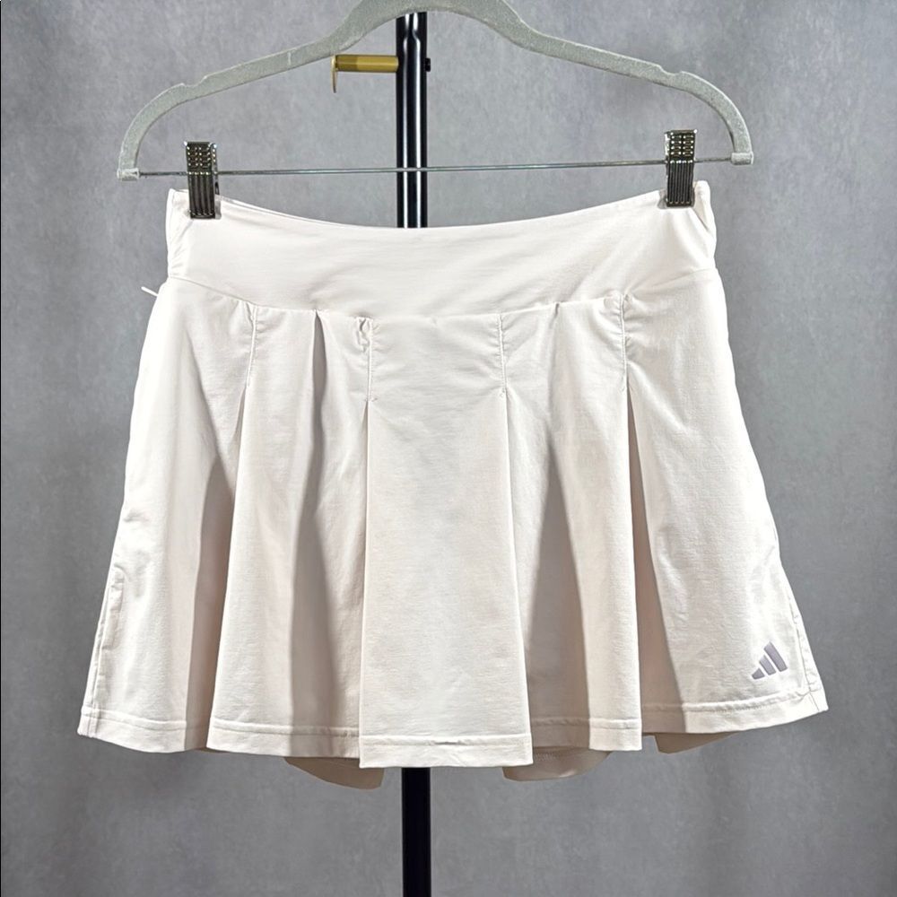 Adidas Women's Ultimate365 Tour Pleated 15 Inch Golf or Tennis Skort - Picture 7 of 12